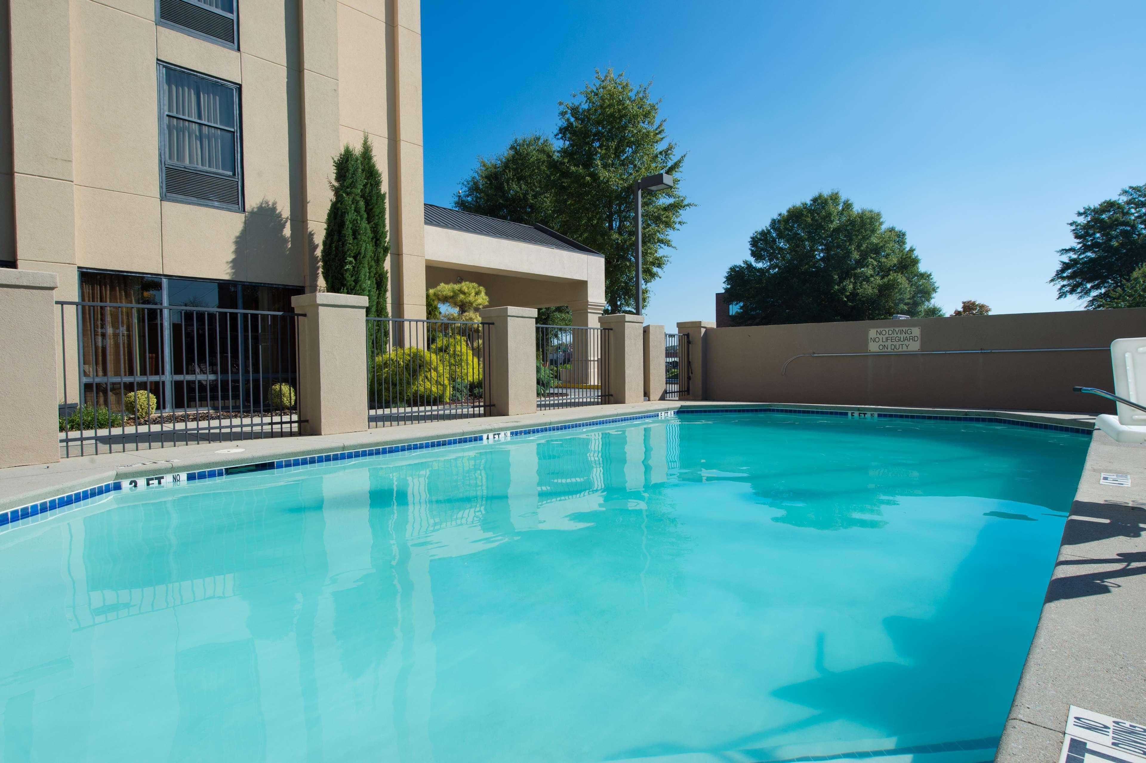 Hampton Hotel